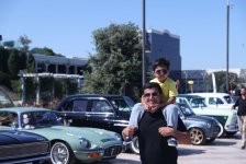 "Horsepower" - Classic car parade and chovgan game held (PHOTO)