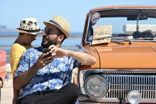 "Horsepower" - Classic car parade and chovgan game held (PHOTO)