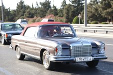 "Horsepower" - Classic car parade and chovgan game held (PHOTO)