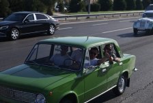 "Horsepower" - Classic car parade and chovgan game held (PHOTO)