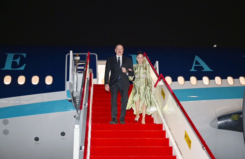 President Ilham Aliyev arrives on working visit to China (PHOTO/VIDEO)
