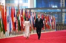 President Ilham Aliyev, First Lady Mehriban Aliyeva attend banquet honoring heads of state and government in Tianjin (PHOTO/VIDEO)