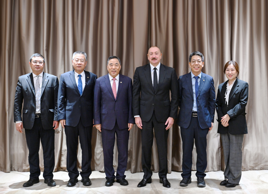 President Ilham Aliyev meets Chairman of CCCC in Tianjin (PHOTO/VIDEO)