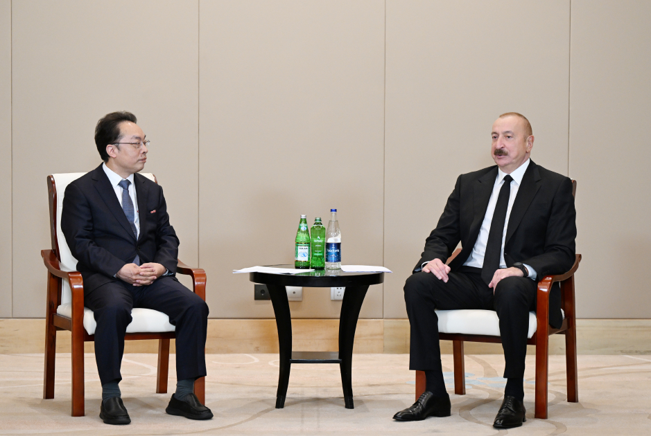 President Ilham Aliyev meets CEO of CETC in Tianjin (PHOTO/VIDEO)