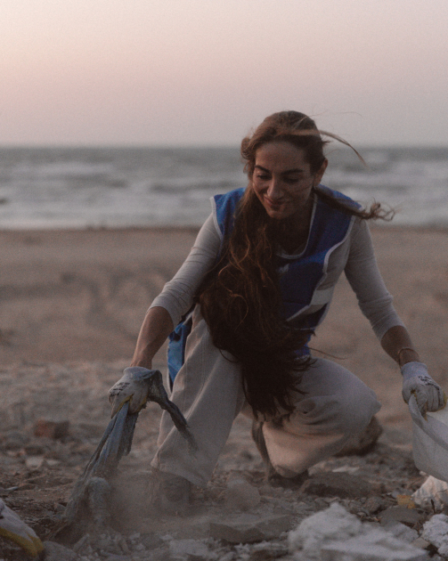 Heydar Aliyev Foundation VP Leyla Aliyeva and Head of Baku Media Center Arzu Aliyeva participate in cleanup campaign in Bilgah (PHOTO)