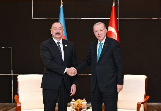 President Ilham Aliyev, President Recep Tayyip Erdogan hold meeting (PHOTO)