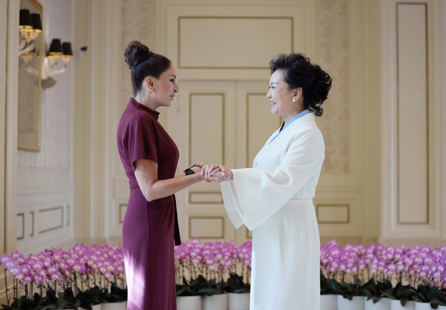 First Lady Mehriban Aliyeva participates in boat trip with spouses of heads of state and government attending meeting in "SCO Plus" format (PHOTO)