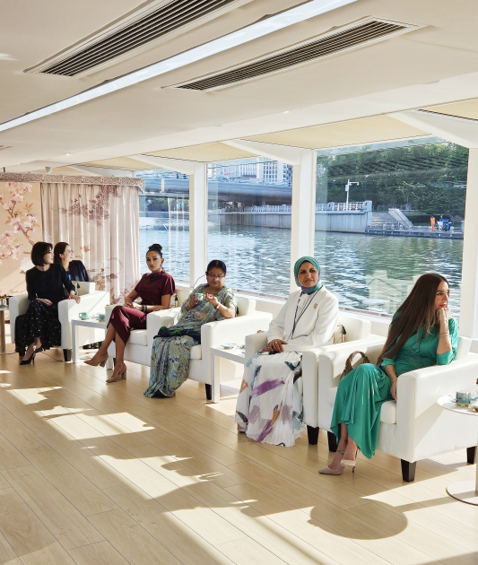 First Lady Mehriban Aliyeva participates in boat trip with spouses of heads of state and government attending meeting in "SCO Plus" format (PHOTO)