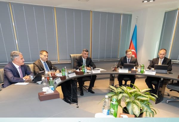 Azerbaijan, U.S. keeping up with financial base and payment system growth (PHOTO)