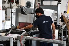 Azerbaijan taps Uzbek market with first-ever electrode export (PHOTO)
