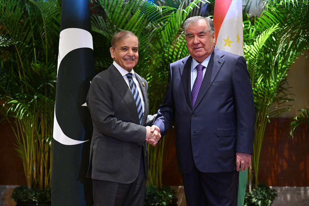 Tajikistan, Pakistan rolling up their sleeves to rocket energy cooperation