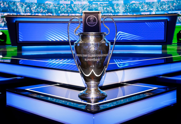 Qarabağ and Ajax draw at halftime