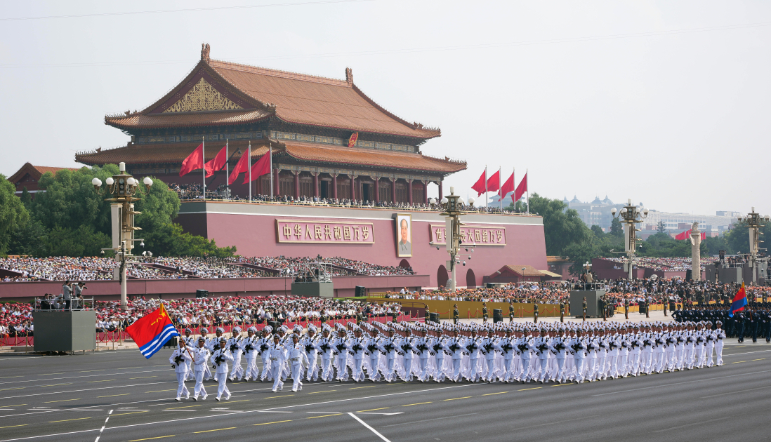 President Ilham Aliyev and First Lady Mehriban Aliyeva watched parade dedicated to 80th anniversary of Victory in Chinese People's War of Resistance against Japanese Aggression and World War II (PHOTO/VIDEO)