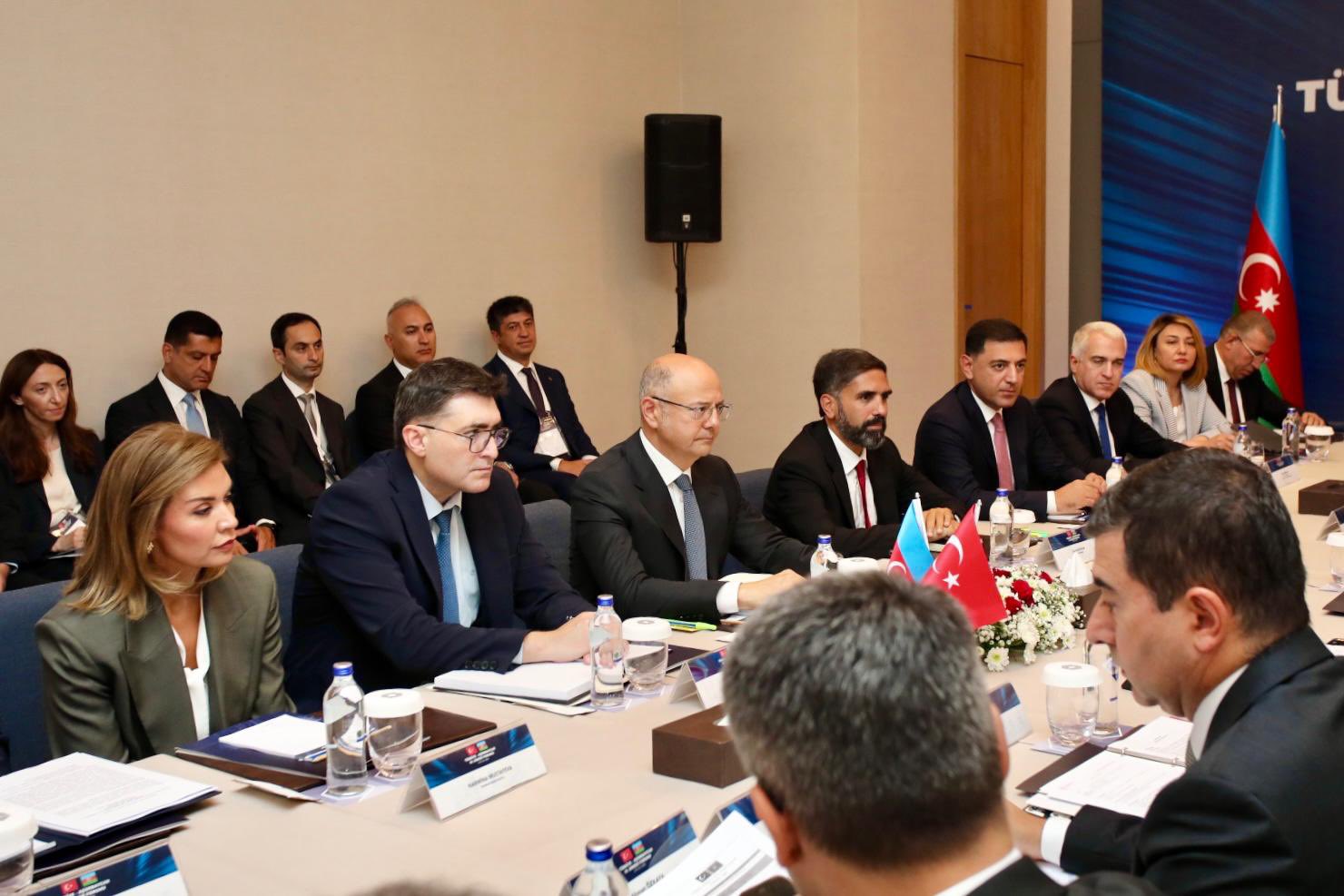Izmir hosts 4th Azerbaijan-Türkiye Energy Forum (PHOTO)