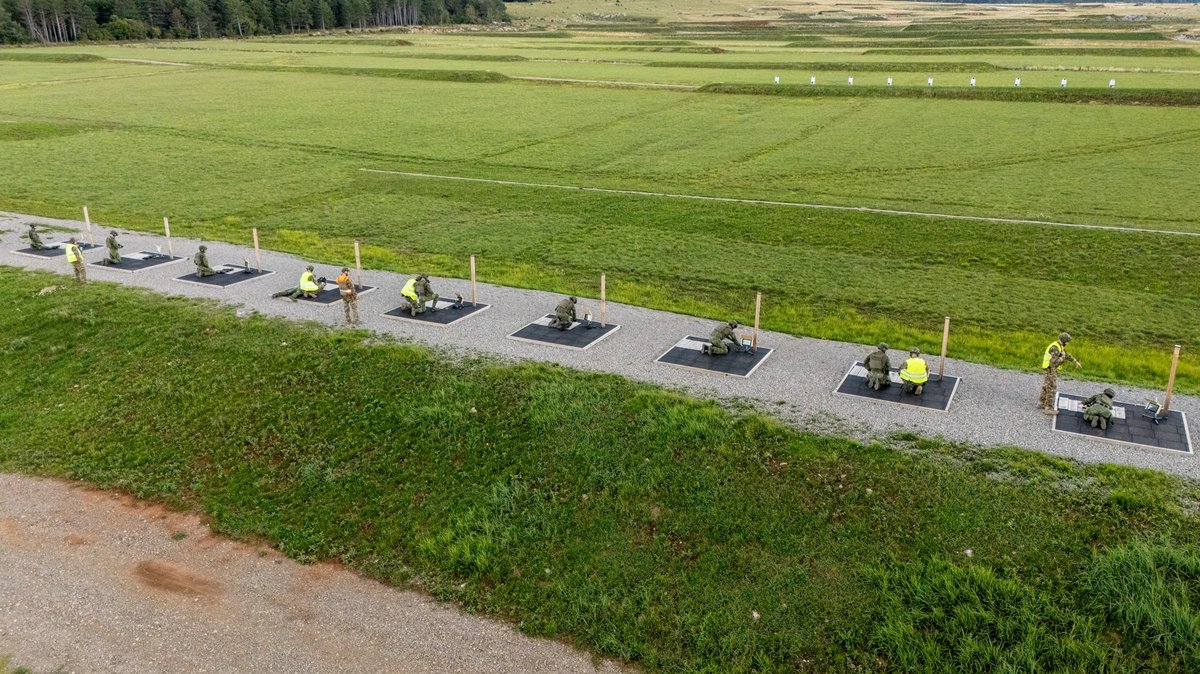 Slovenia’s Best Squad competition evaluates combat skills (PHOTO)
