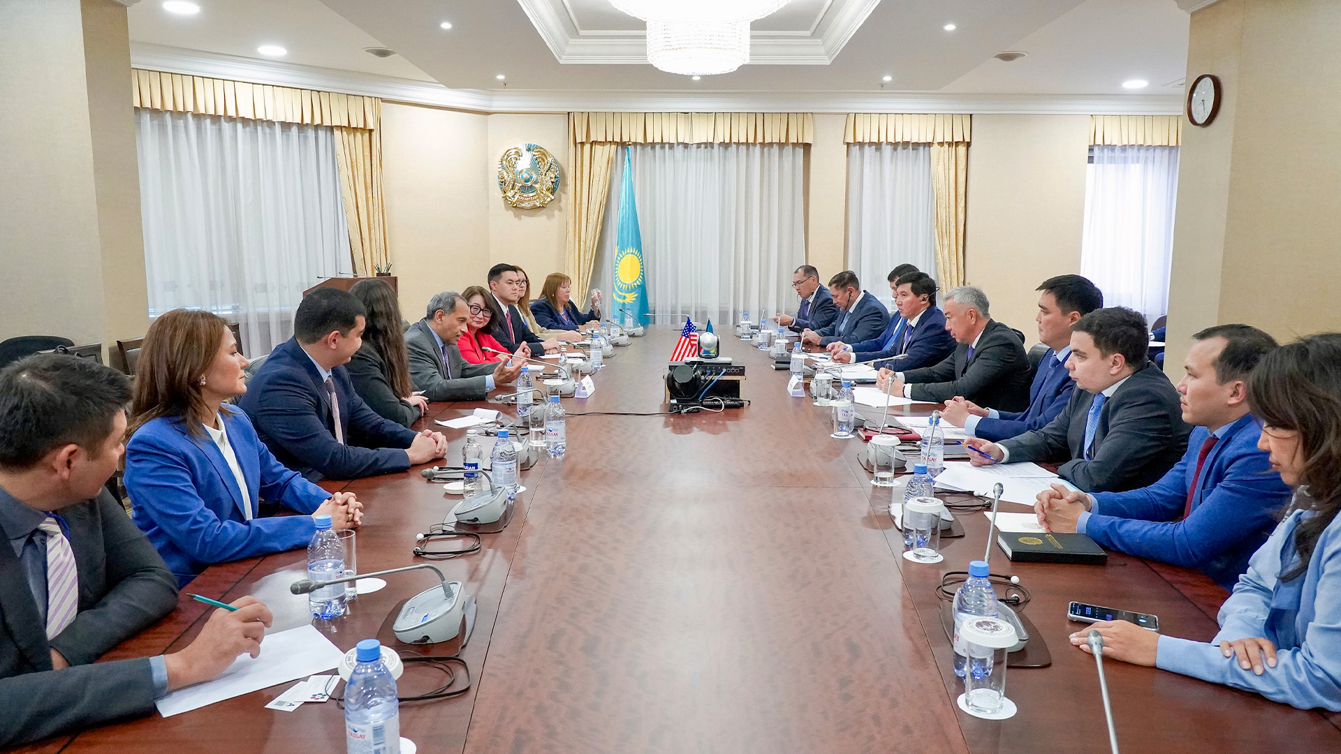 Kazakhstan and US business leaders discuss expanding economic co-op