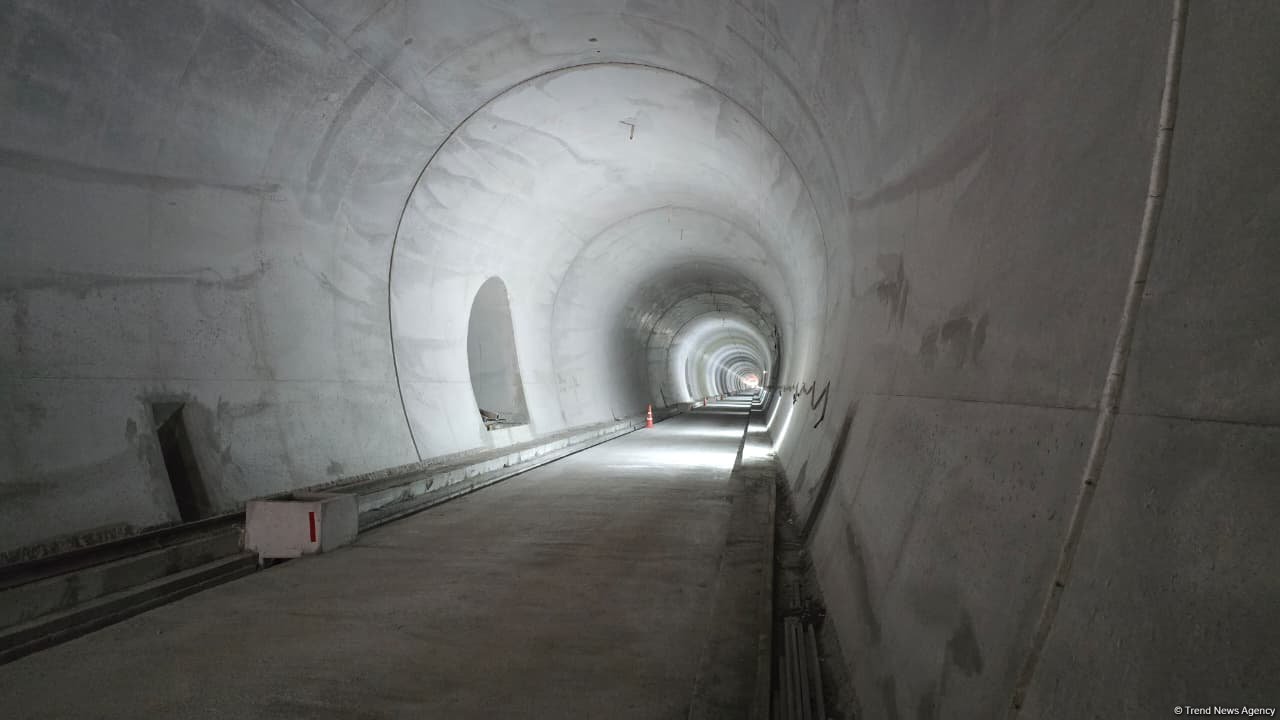 Azerbaijan spotlights ongoing progress on Horadiz–Aghband railway (PHOTO)