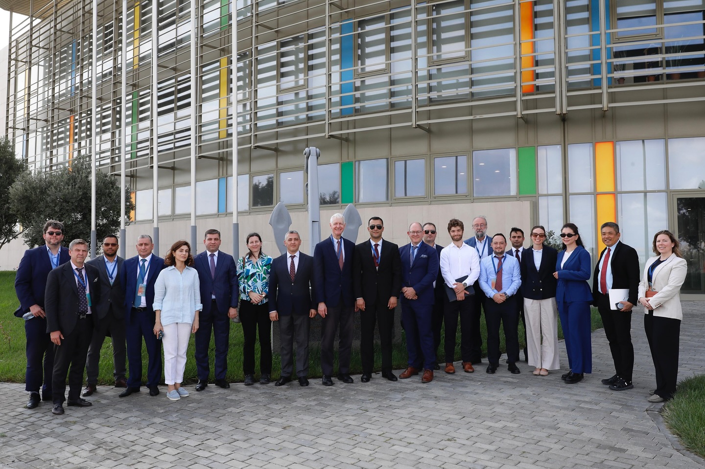 American business delegation visits Port of Baku (PHOTO)
