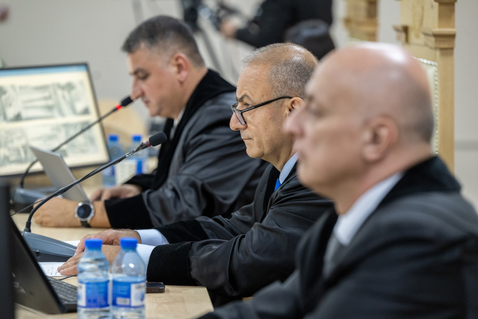 Azerbaijan moves forward with trial of Armenians accused of war crimes (PHOTO)