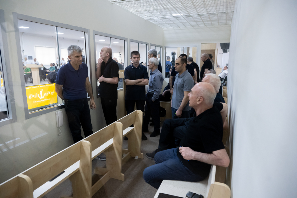 Azerbaijan moves forward with trial of Armenians accused of war crimes (PHOTO)