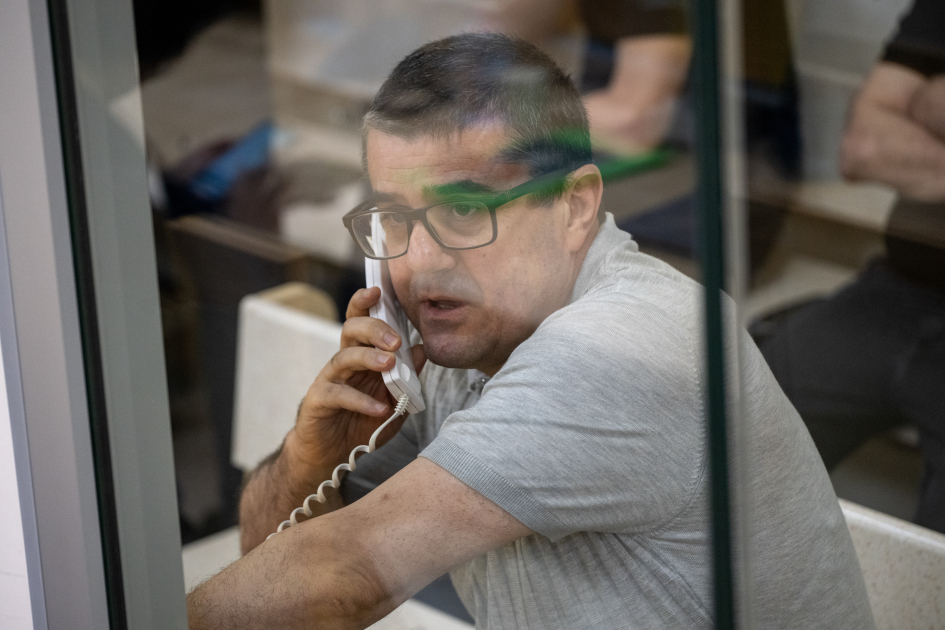 Azerbaijan moves forward with trial of Armenians accused of war crimes (PHOTO)