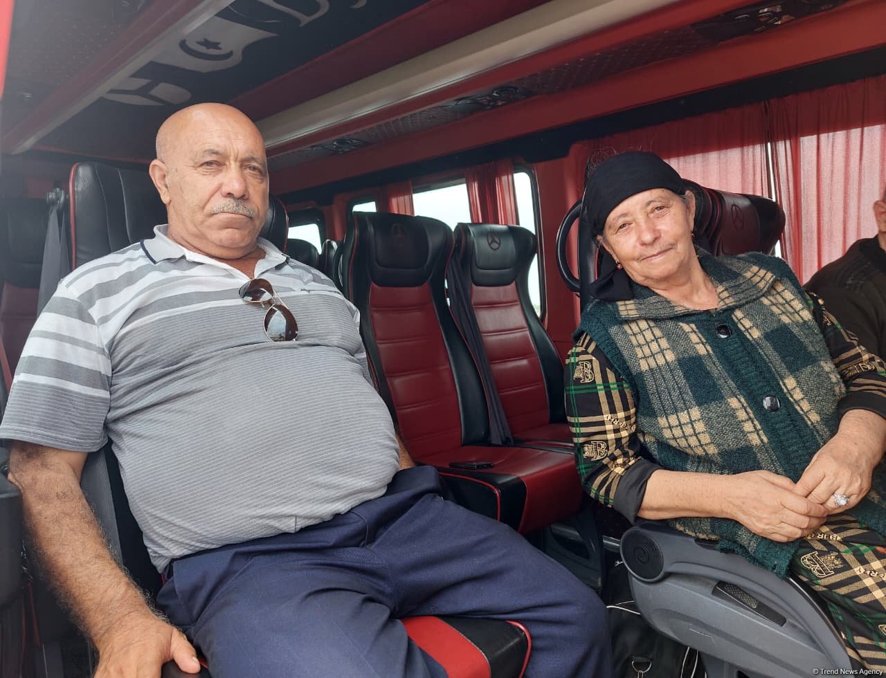 Another wave of ex-IDPs departs for Vangli village in Azerbaijan’s Aghdara (PHOTO)