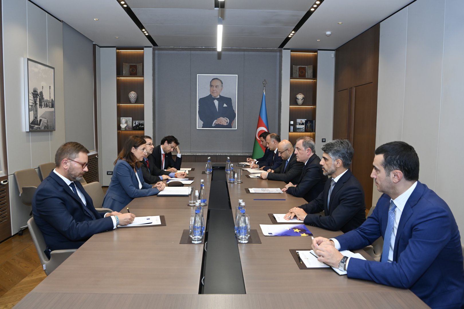 Azerbaijani FM receives newly appointed head of EU delegation in country (PHOTO)