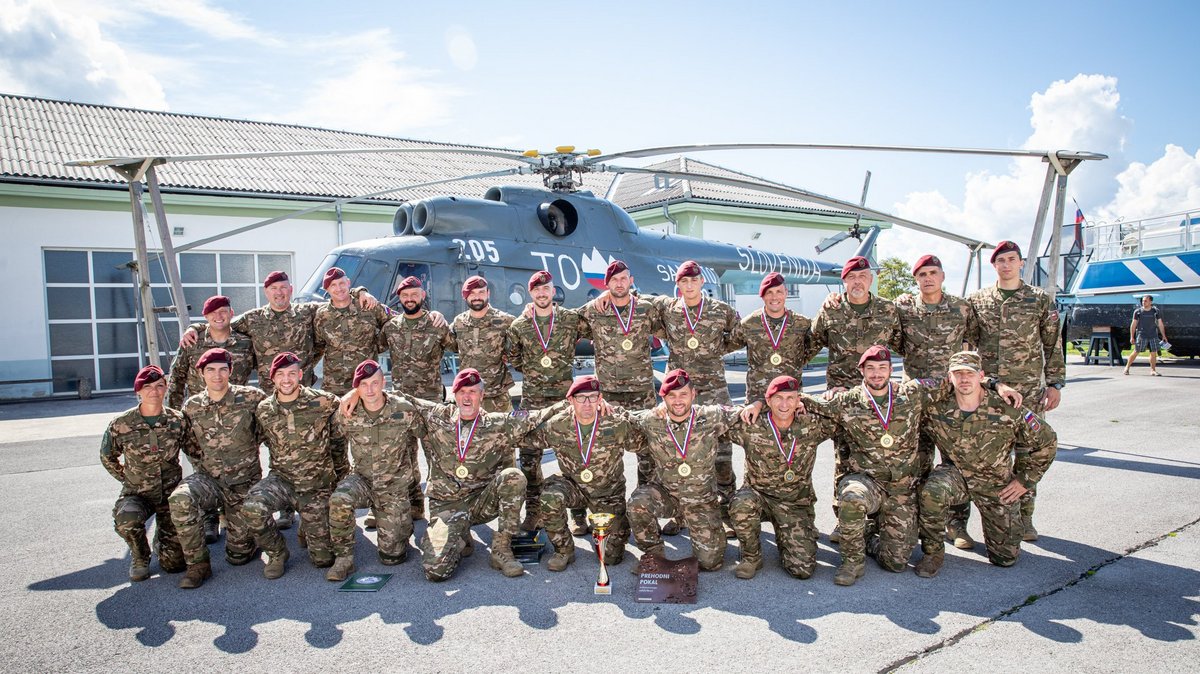 Slovenian Armed Forces hold 11th Best Squad competition (PHOTO)