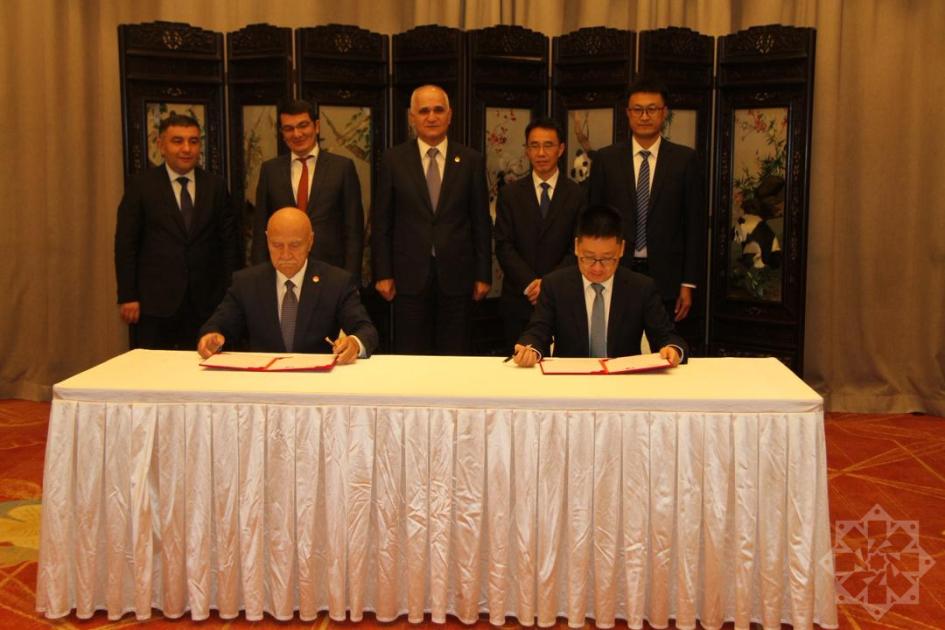 Chinese company to produce solar panels in the Alat Free Economic Zone (PHOTO)