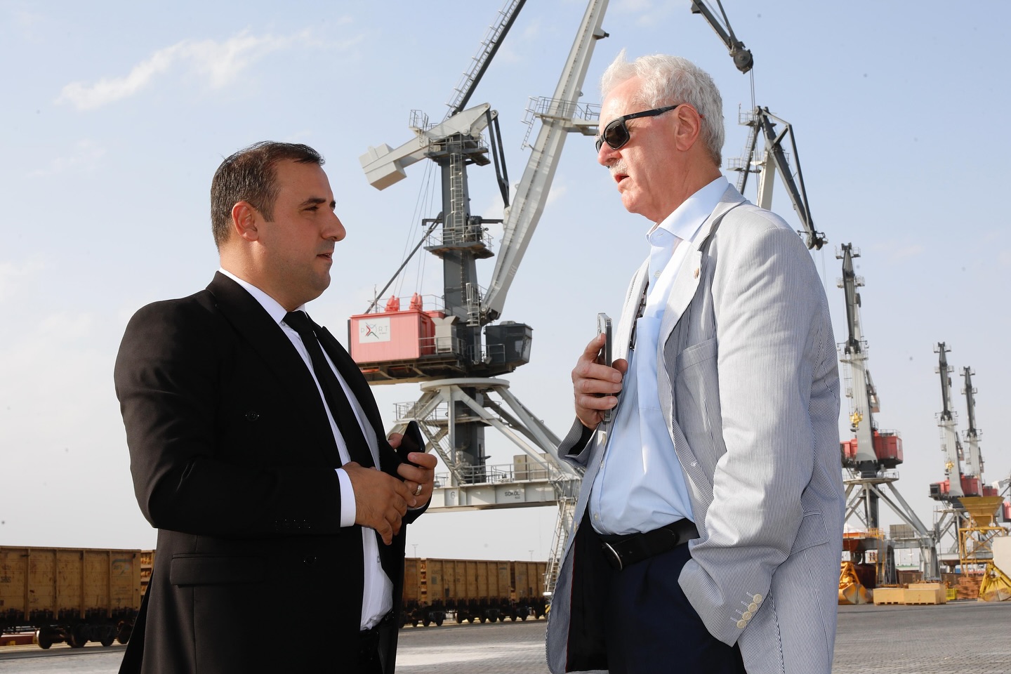 German Chamber of Commerce delegation visits Azerbaijan's Baku port (PHOTO)