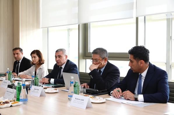 Azerbaijan, China move to broaden rail infrastructure collaboration (PHOTO)