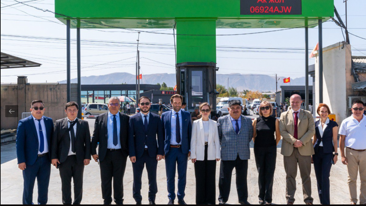 Kyrgyzstan rolls out electronic queue system at border point with Uzbekistan