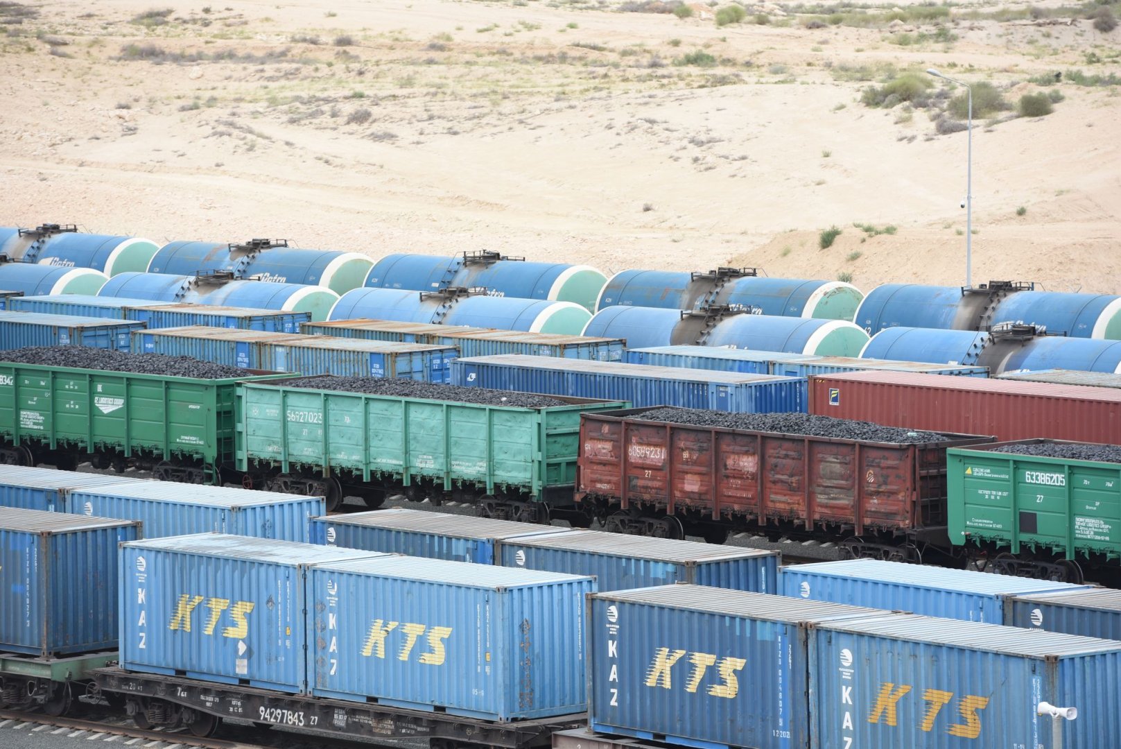 Kazakhstan’s railways gain steam with rising cargo and passenger traffic