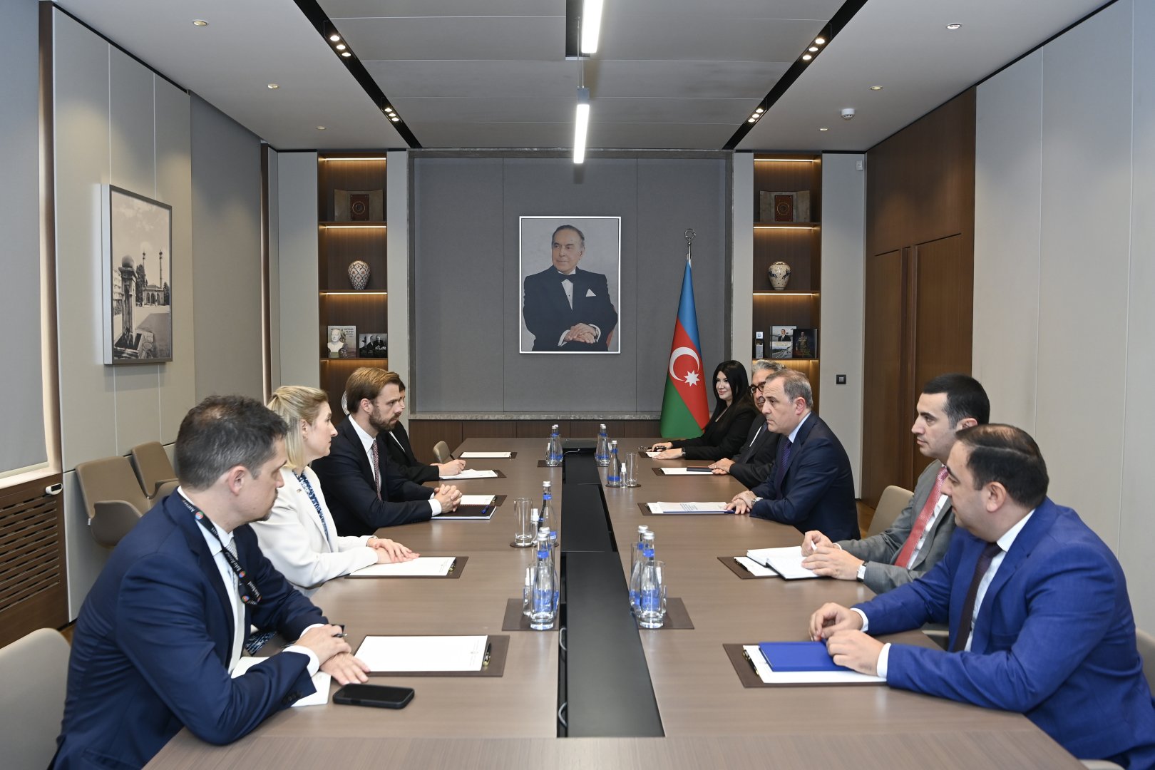 Azerbaijani FM meets Senior U.S. State Department Official to review MoU issues