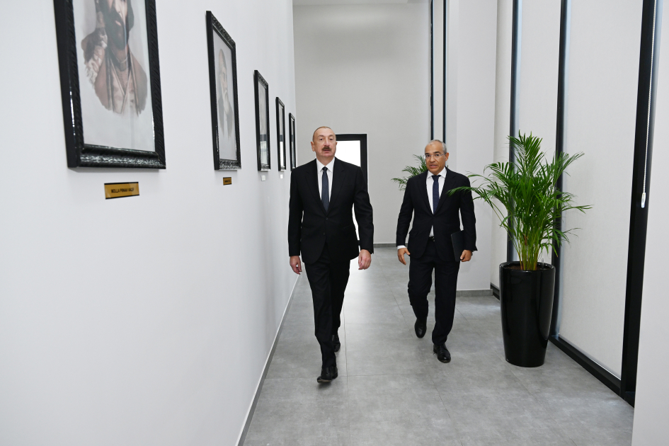 President Ilham Aliyev attends opening of Samad Vurgun Creativity House of the Writers’ Union (PHOTO/VIDEO)