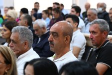 Azerbaijani court pushes ahead with trial of Armenians accused of grave war crimes (PHOTO)