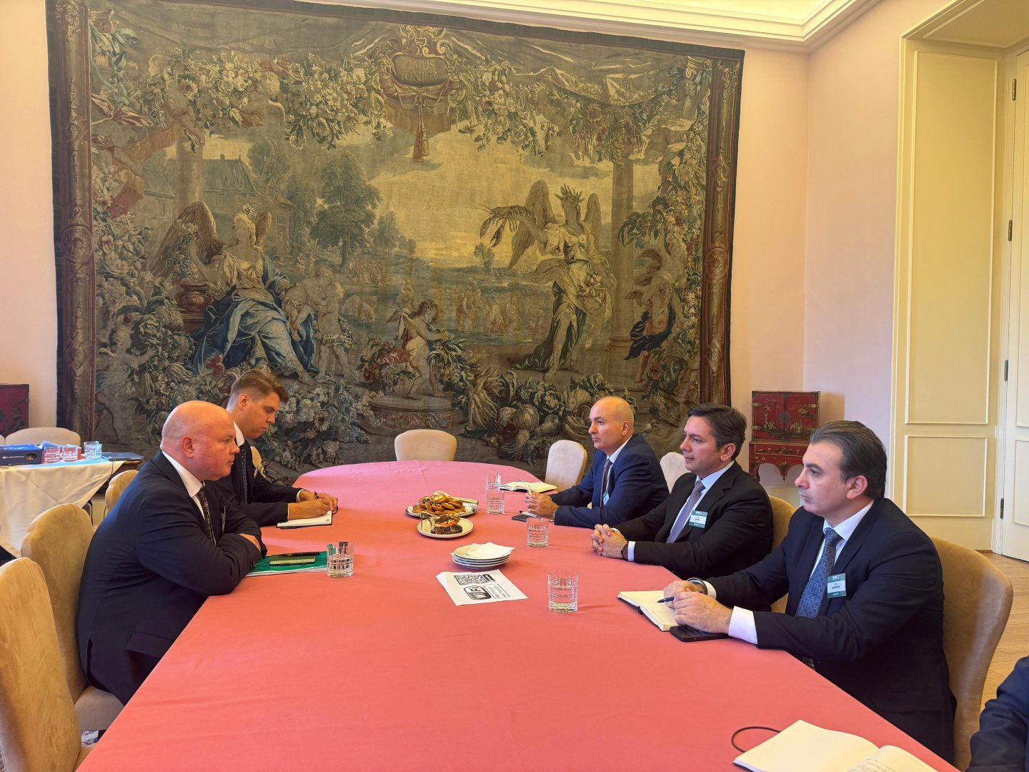 Azerbaijani Deputy FM visits Czech Republic (PHOTO)
