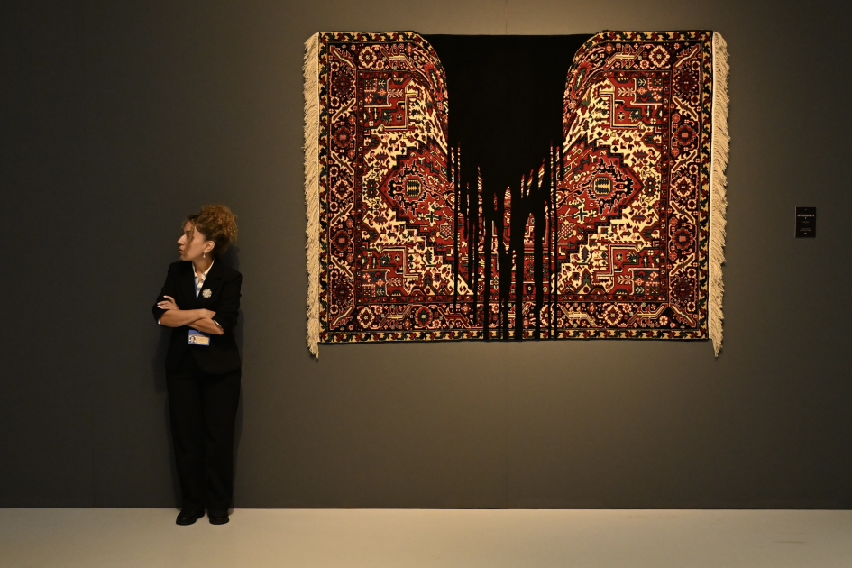 Exhibition Faig Ahmed: Epoch 2011–2024 opens at Azerbaijan National Carpet Museum (PHOTO)