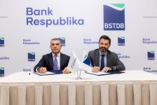 Bank Respublika and the Black Sea Trade and Development Bank sign a major loan agreement (PHOTO)