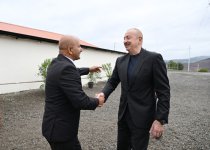 President Ilham Aliyev visites Sos village in Khojavand district (PHOTO)