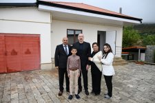 President Ilham Aliyev visites Sos village in Khojavand district (PHOTO)