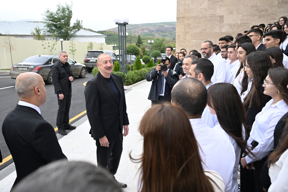 President Ilham Aliyev attends inauguration of Garabagh University Clinic and Faculty of Medicine and Health Sciences building (PHOTO)