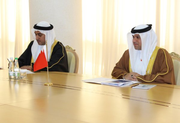 Bahrain’s new diplomatic rep presents copies of credentials in Turkmenistan