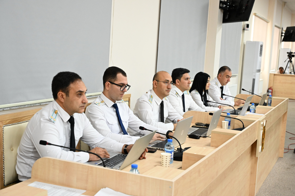 Court views papers on numerous crimes committed against Azerbaijanis in 1988-1992 (PHOTO)