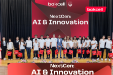 Bakcell meets with students of Modern Educational Complex on occasion of Knowledge Day