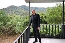 President Ilham Aliyev visits Badara village in Khojaly district (PHOTO)