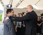 President Ilham Aliyev meets residents of Badara, Dashbulag, Seyidbeyli, and Shushakand villages of Khojaly (PHOTO)