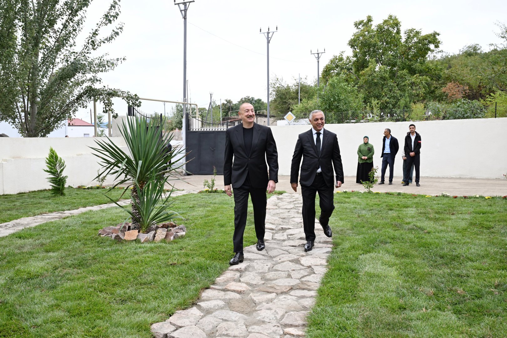 President Ilham Aliyev visits Dashbulag village in Khojaly district (PHOTO)