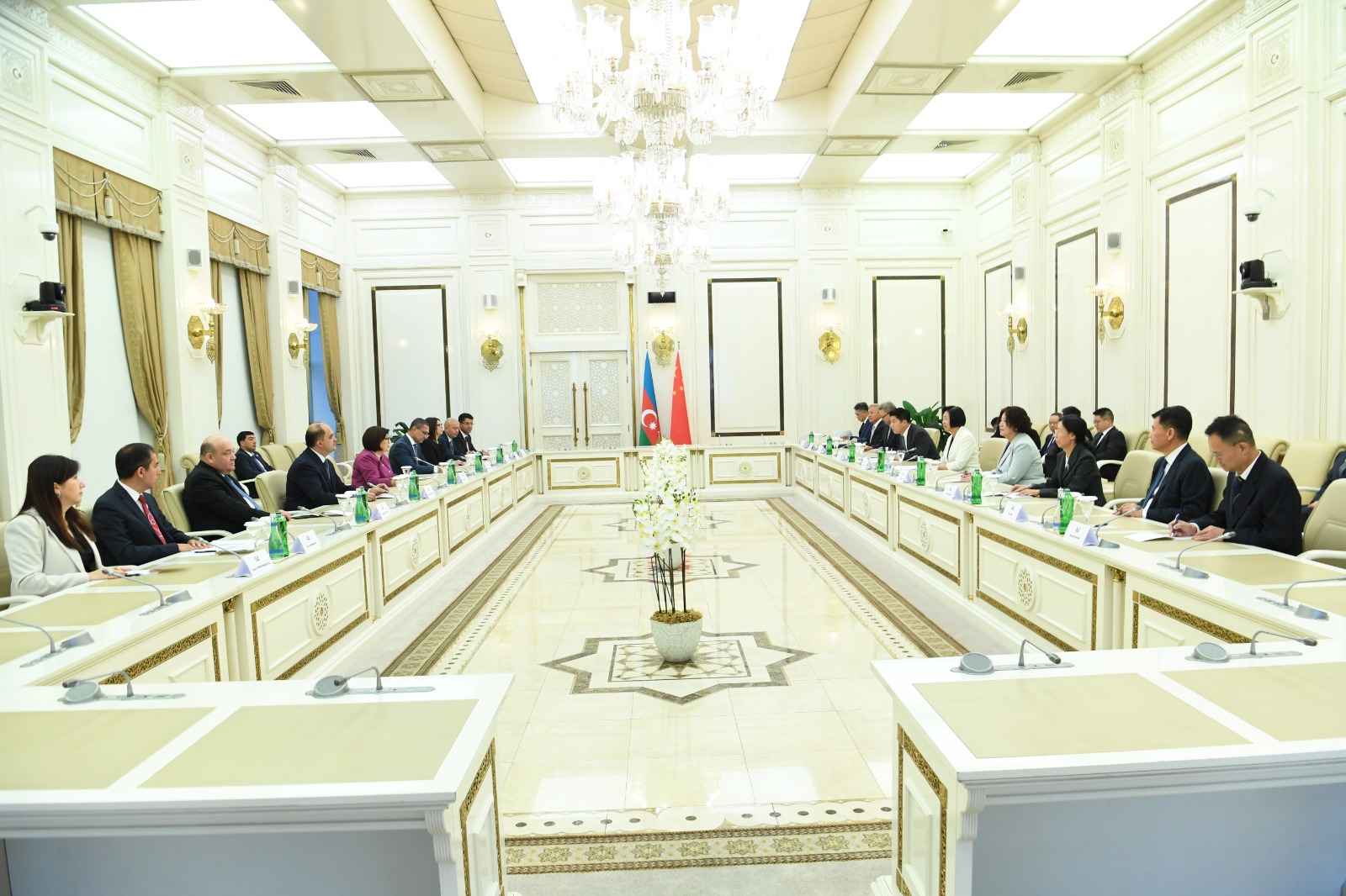 Azerbaijan and China moot elevation of relations to strategic partnership milestone