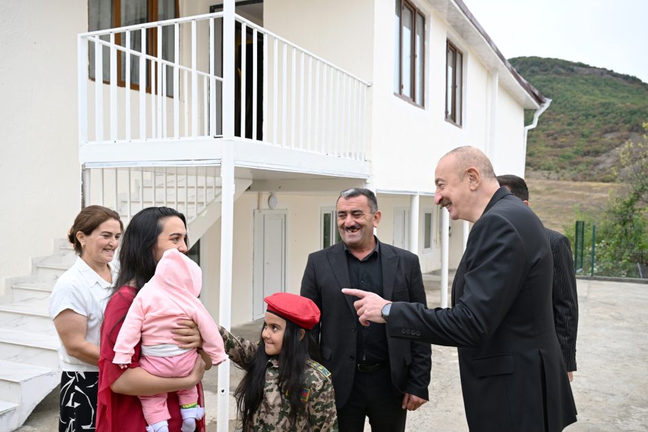 President Ilham Aliyev visits Seyidbeyli village in Khojaly district (PHOTO)